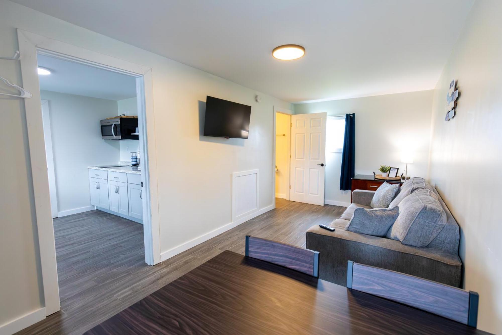 Anchor Bay Inn And Suites Sandusky Esterno foto