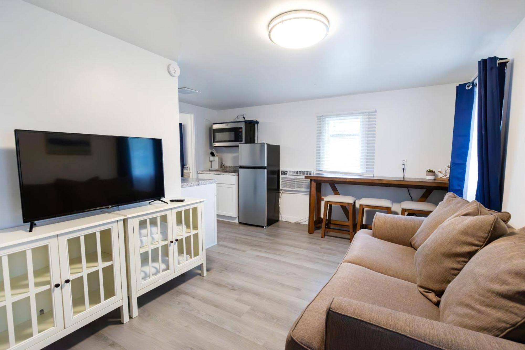 Anchor Bay Inn And Suites Sandusky Esterno foto